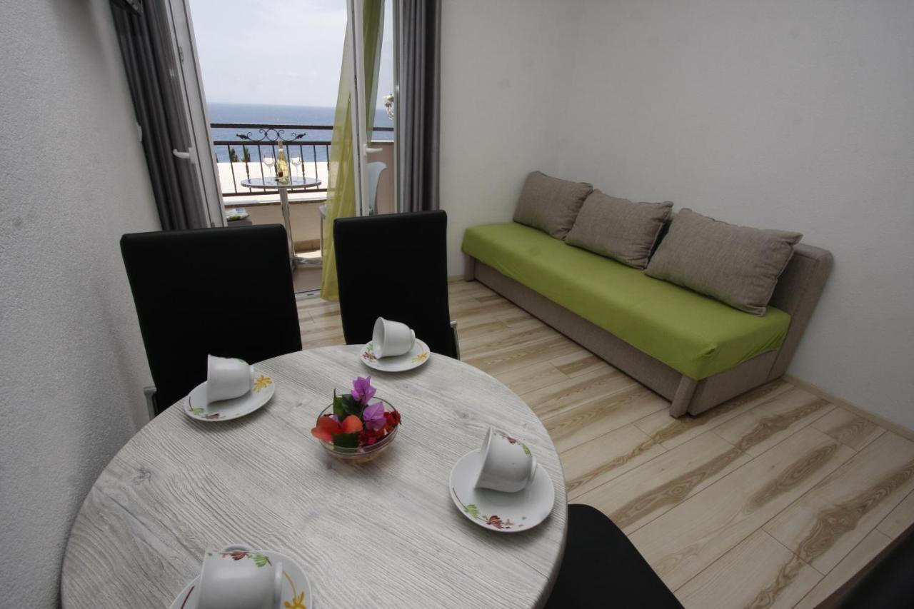 Apartments Turic Tučepi Εξωτερικό φωτογραφία