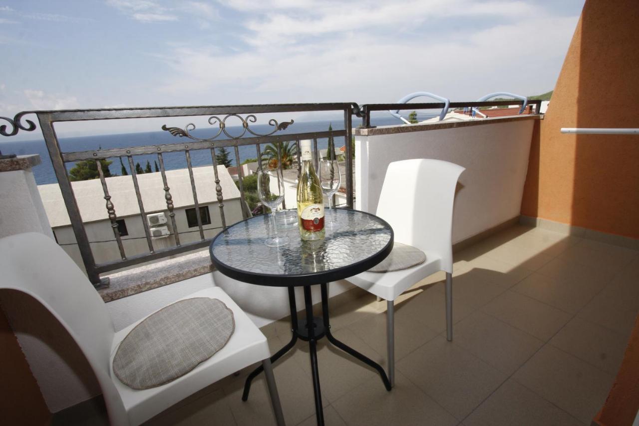 Apartments Turic Tučepi Εξωτερικό φωτογραφία