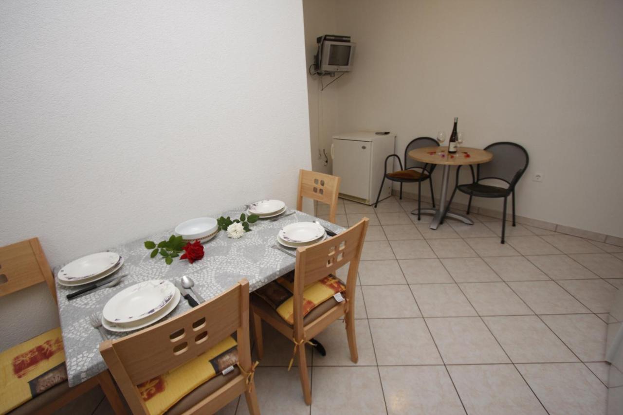 Apartments Turic Tučepi Εξωτερικό φωτογραφία