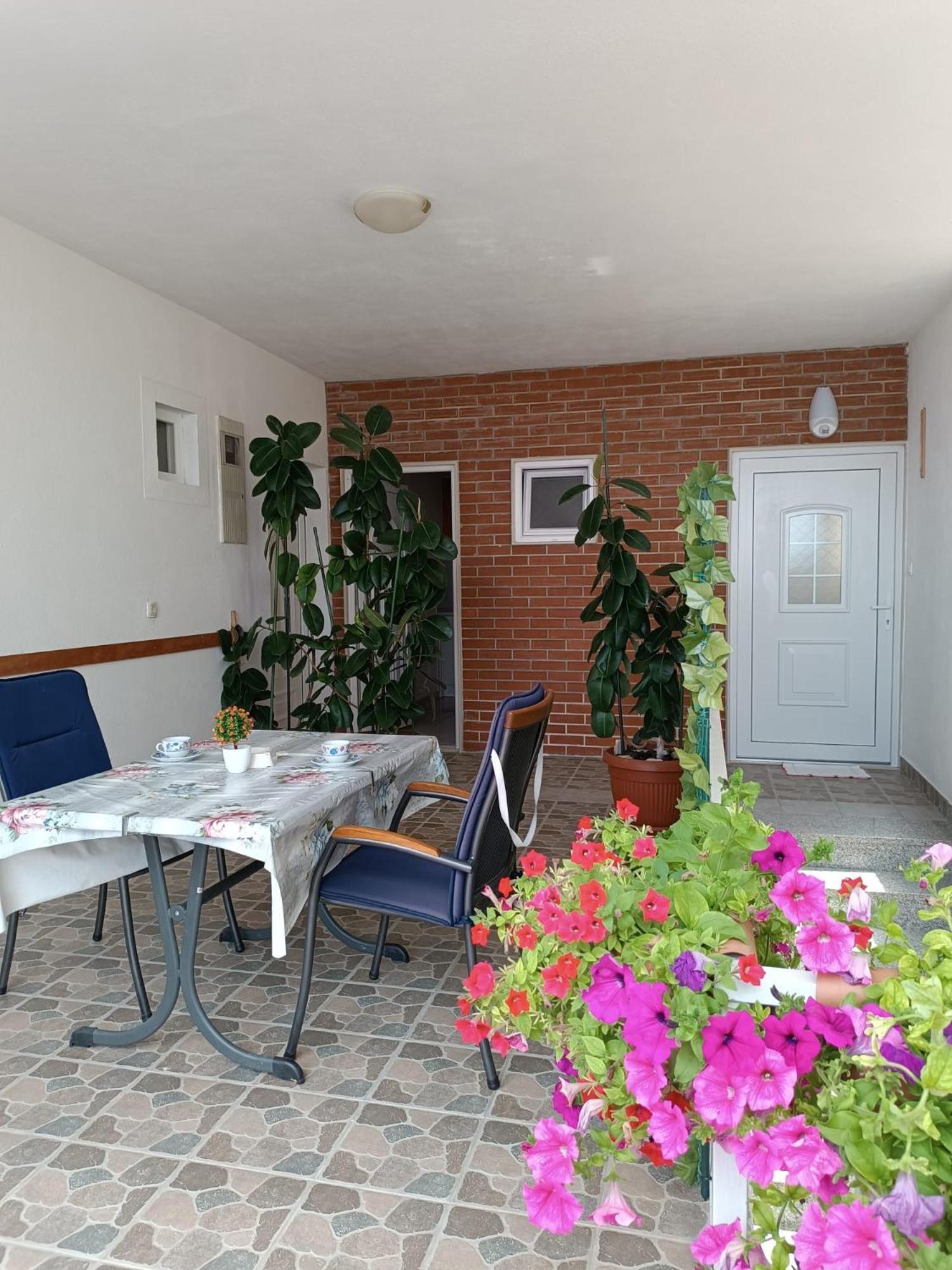 Apartments Turic Tučepi Εξωτερικό φωτογραφία